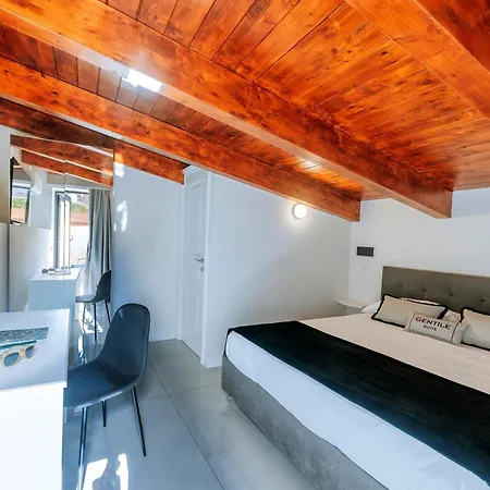 Gentile Decumani Guest house Naples