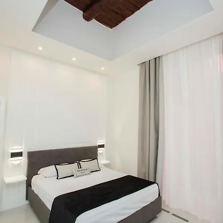 Gentile Decumani 4* Napoli