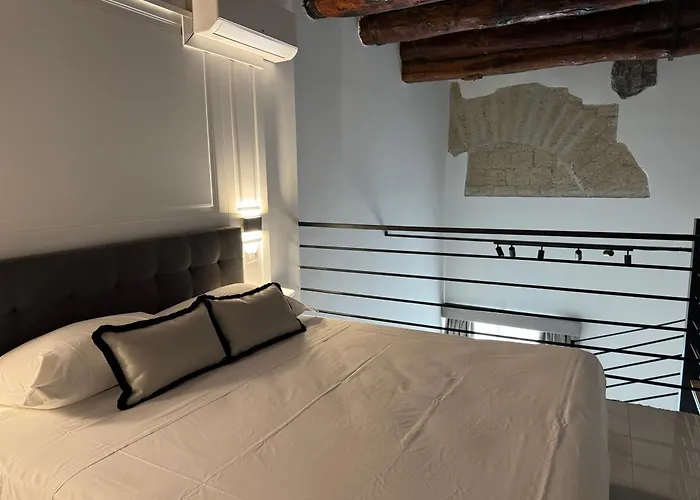 Gentile Decumani 4* Napoli